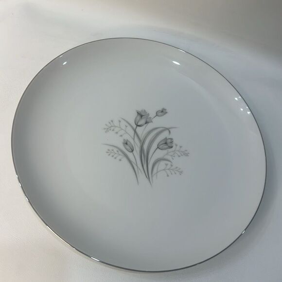 Creative Royal Elegance Fine China Japan 9 1/4 Inch Round White Silver Trim Set2 - Picture 3 of 5